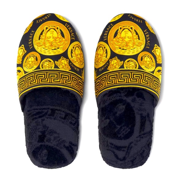 ‼️🔥Versace Mule Slippers🔥‼️ - Picture 6 of 7